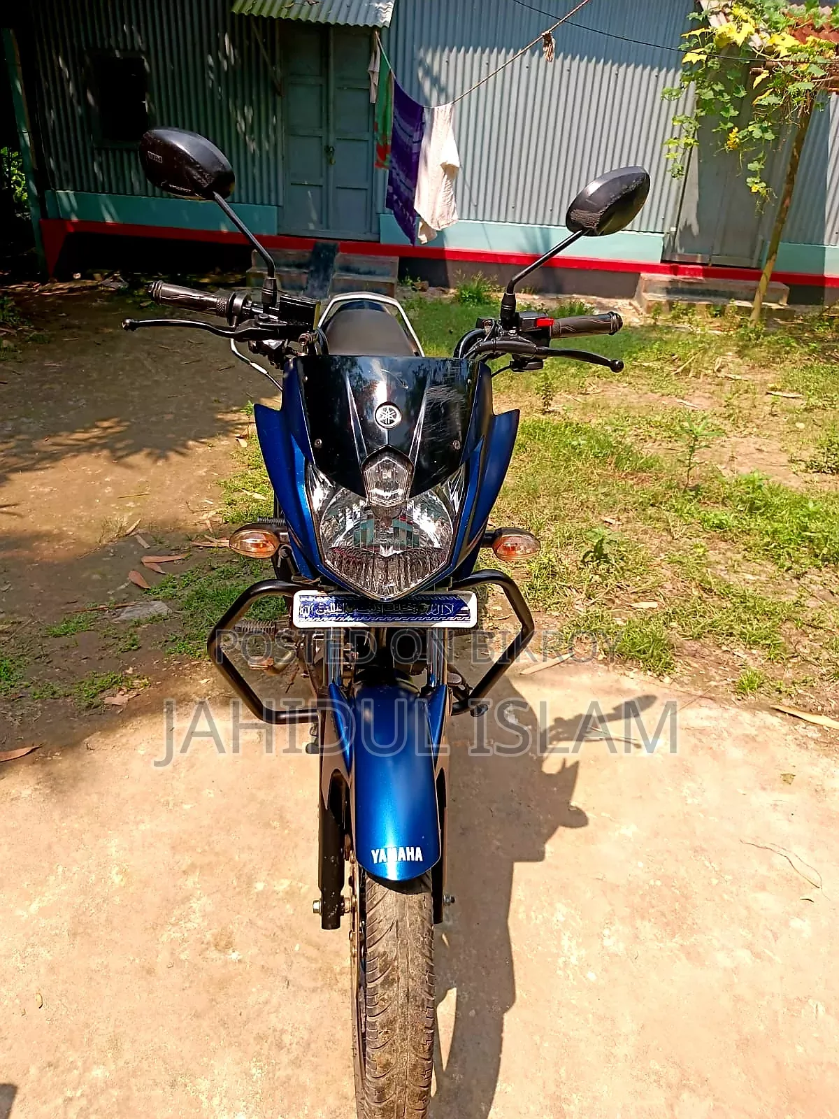 নতুন ইয়ামাহা সালুটো ১২৫ ২০২৩ নীল