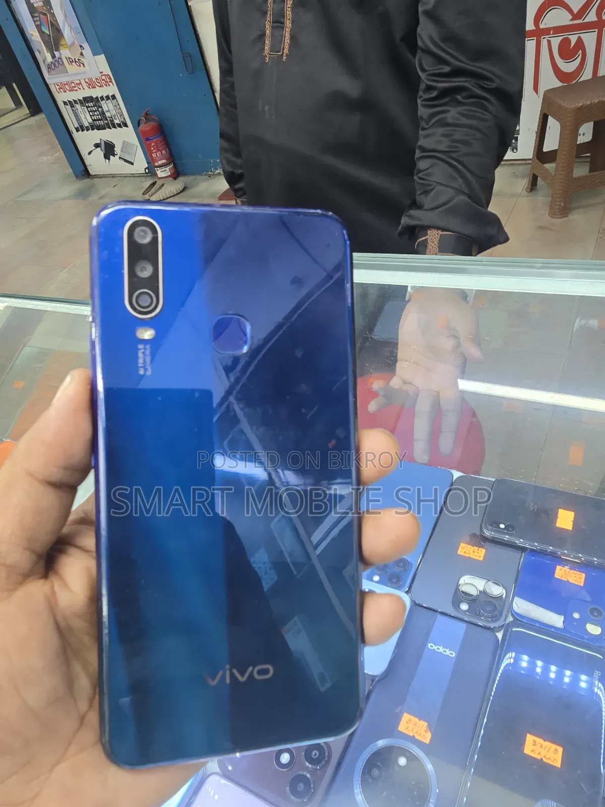 Vivo Y12 64 GB Blue