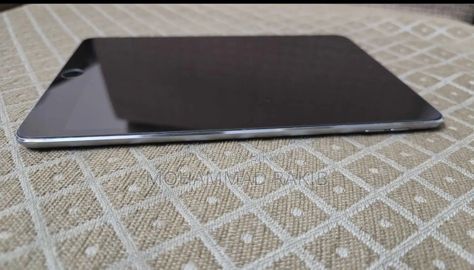 Apple iPad mini 4 128 GB Gray