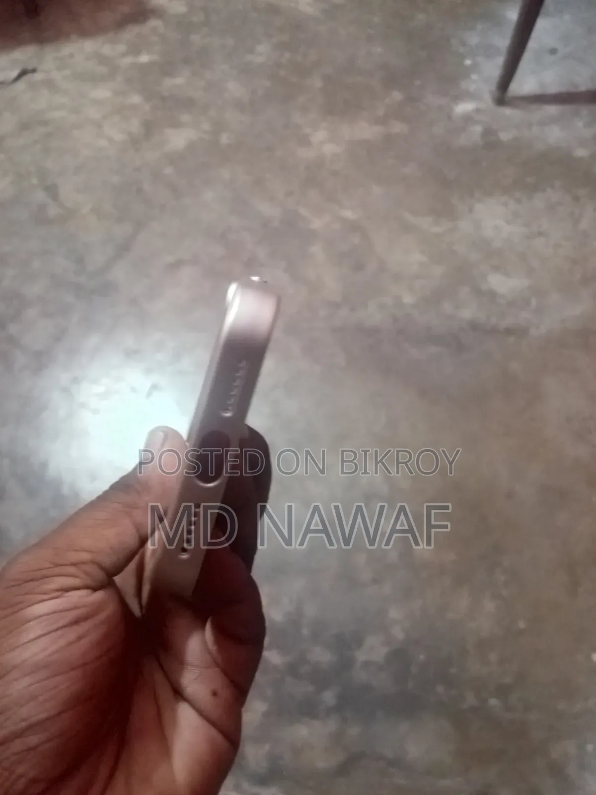 iPhone 17 Pro Max Cover