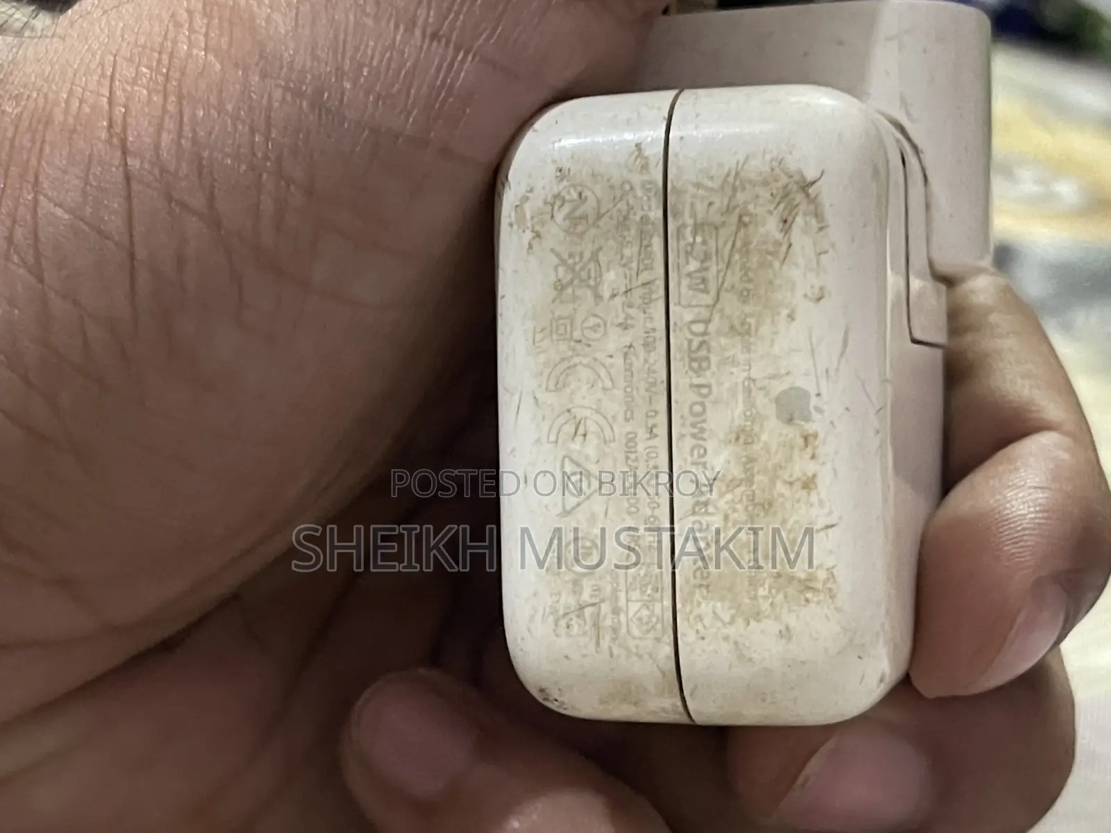 Apple Adapter
