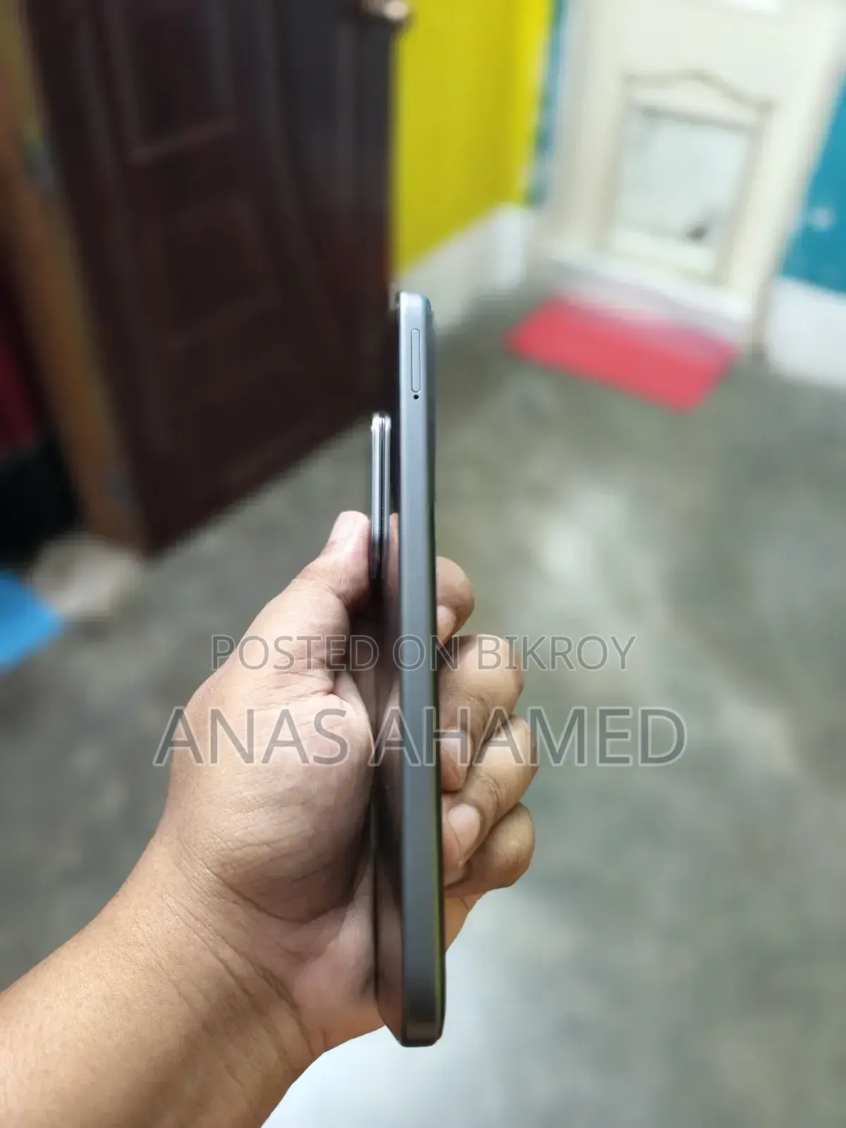ইনফিনিক্স হট ৭০ ১২৮ জিবি গ্রে