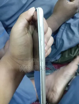 হুয়াওয়ে ওয়াই ৫ প্রাইম ২০১৮ ১৬ জিবি গোল্ড