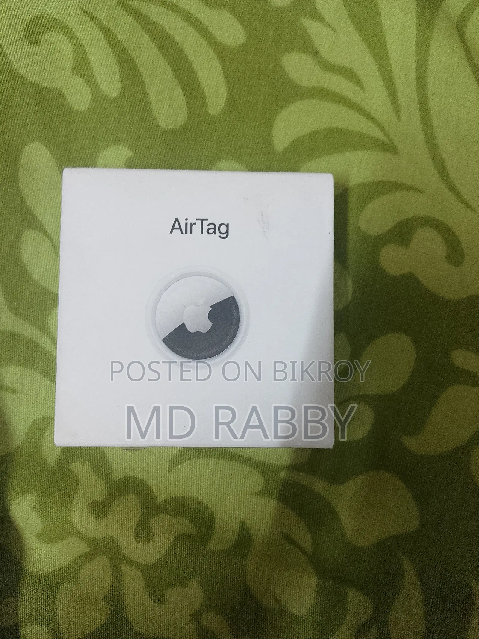 Apple Airtag and Airtag Loop Original