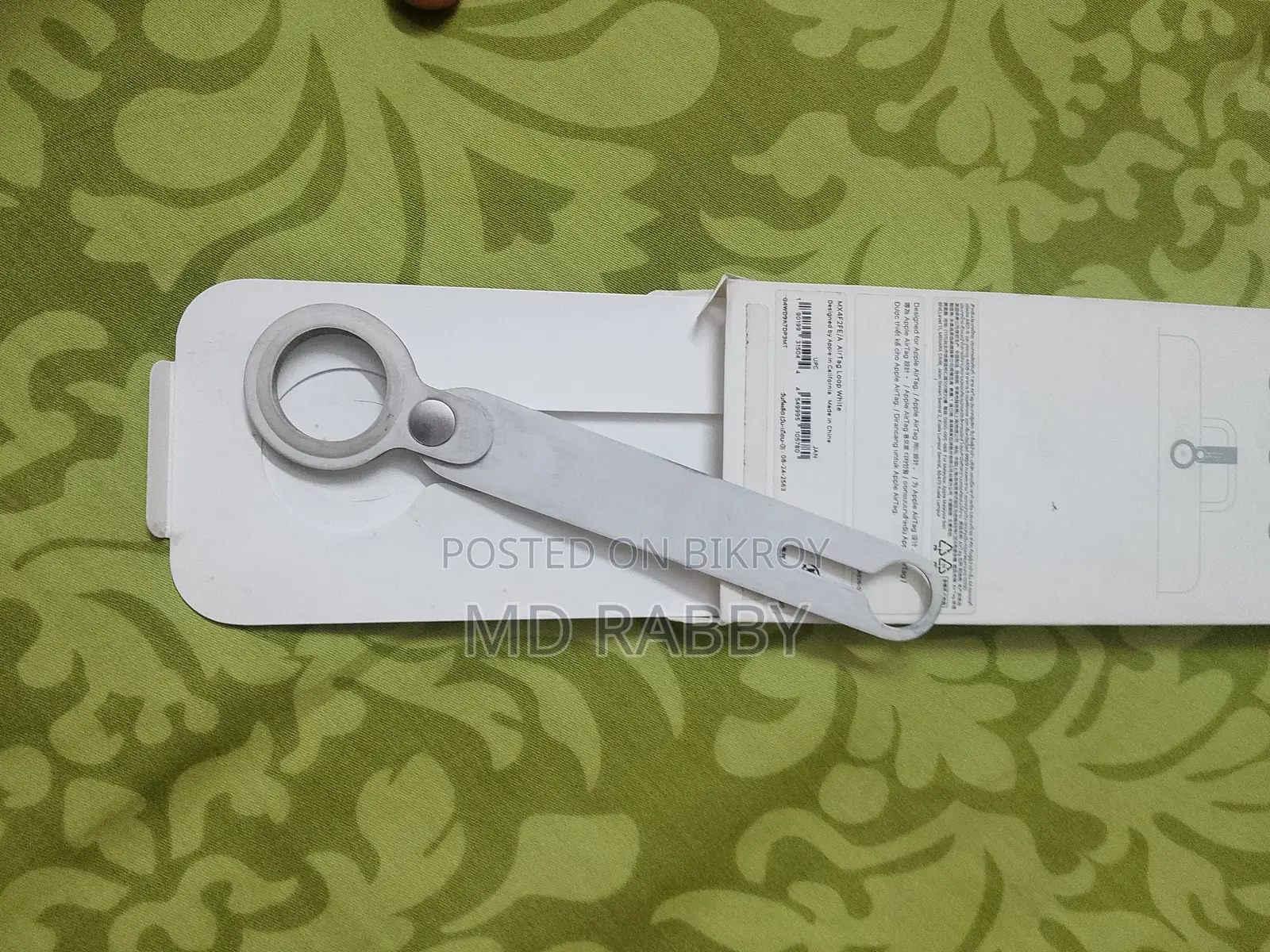 Apple Airtag and Airtag Loop Original