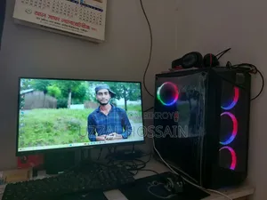 Desktop Computer 8GB AMD Ryzen 5 SSD 128GB