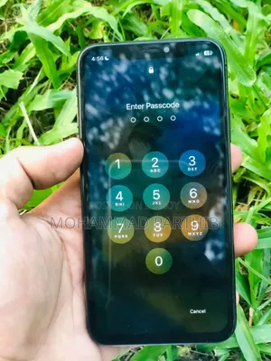অ্যাপল আইফোন এক্স ২৫৬ জিবি ব্ল্যাক