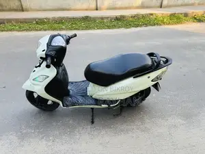 টিভিএস উইগো ২০১৫ হোয়াইট