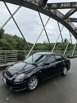 হোন্ডা সিভিক ২০০০ ব্ল্যাক