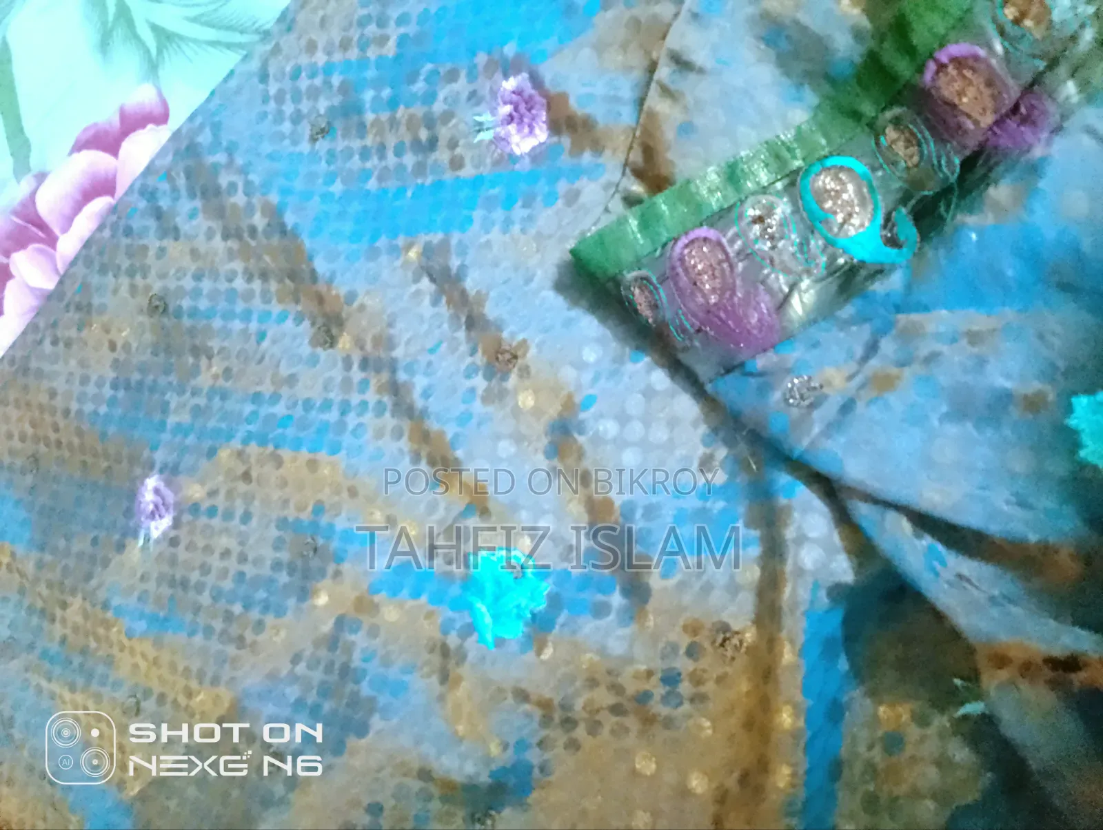 Saree Notun