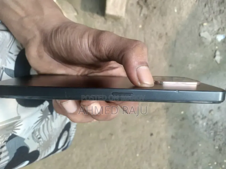অনার এক্স৬সি ২৫৬ জিবি ব্ল্যাক
