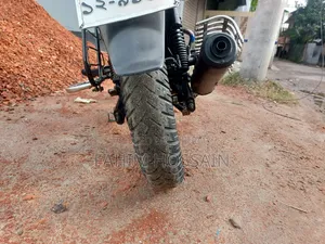 বাজাজ পালসার ১৫০ ২০২৩ ব্ল্যাক