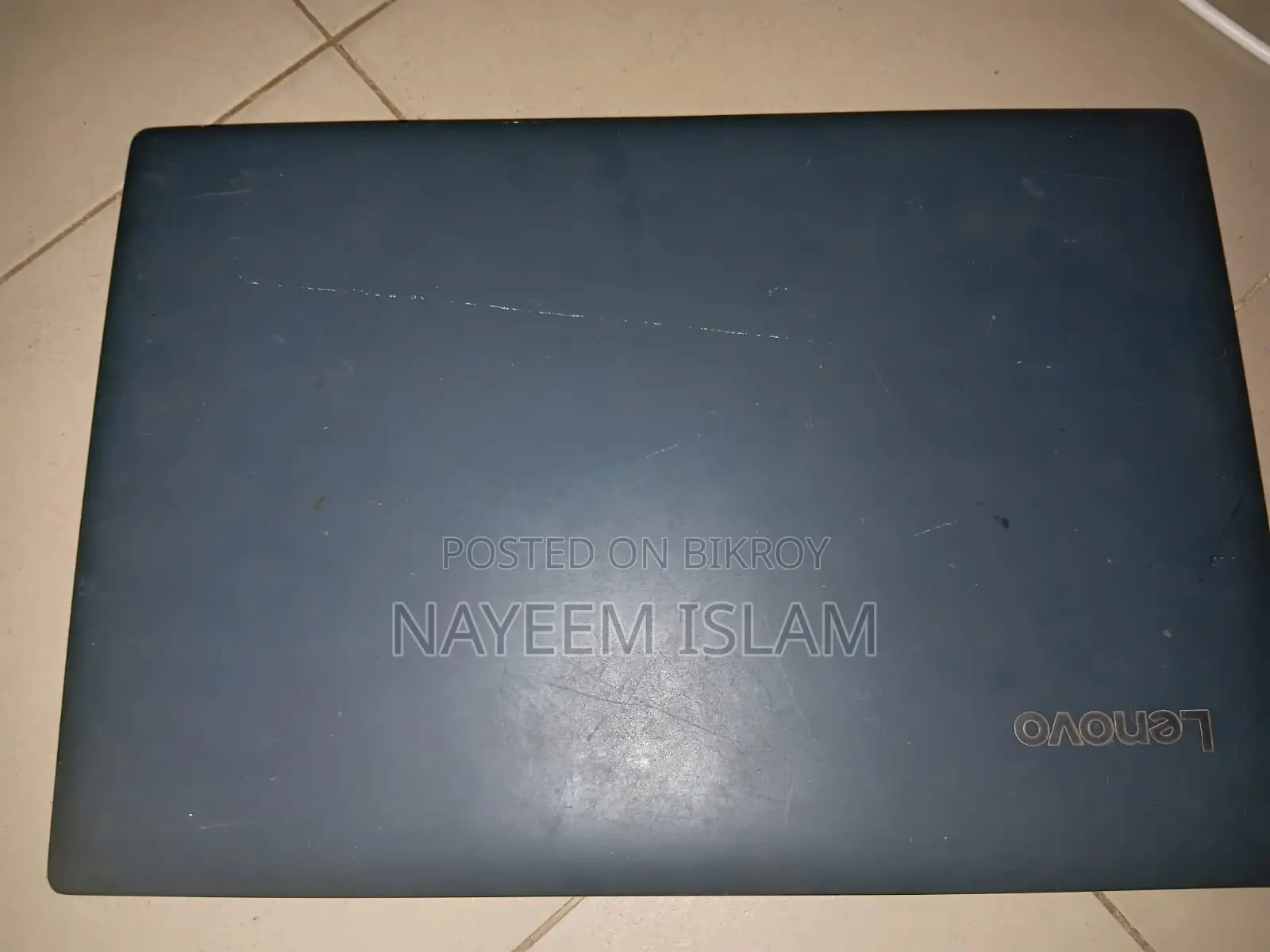 Laptop Lenovo 4GB AMD HDD 1TB