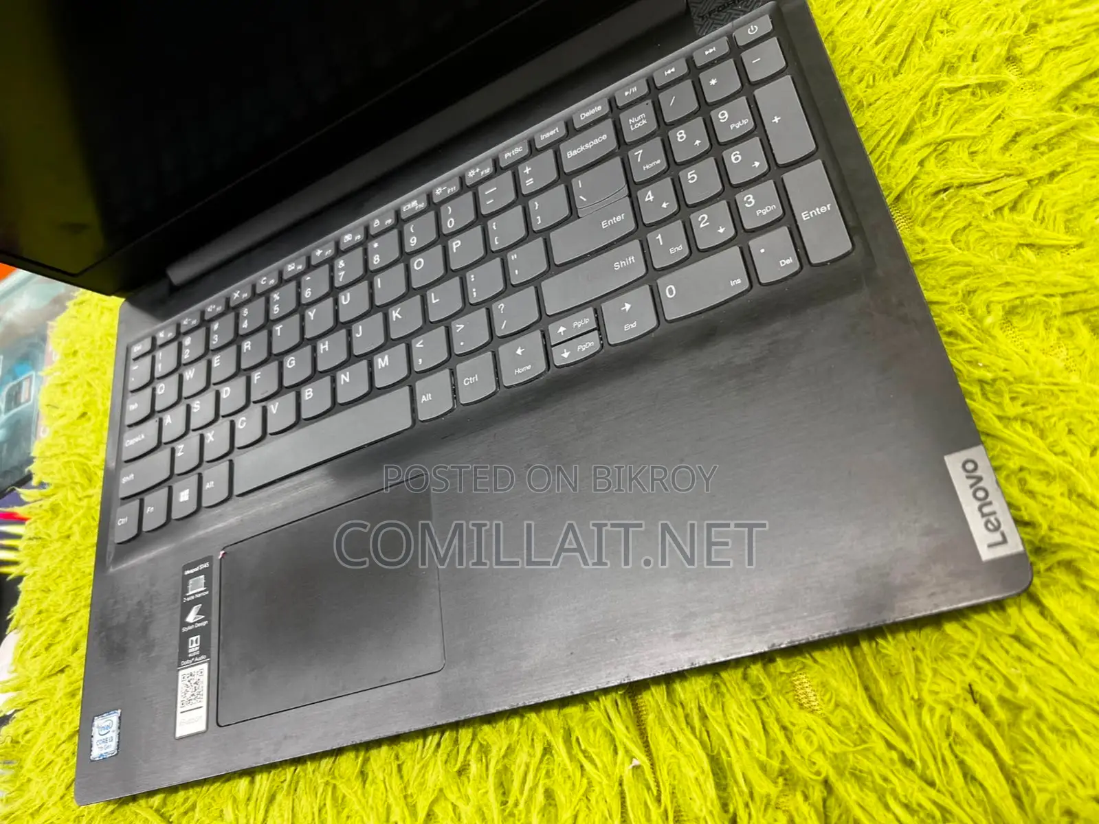 Lenovo ideapad, Core i3, 128gb SSD, 4gb-Ram, 7th Gen