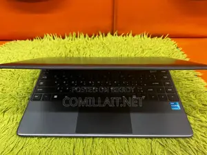 Intel Core i3, 128gb SSD, 8gb-Ram, 8th Gen, 13.3" Led
