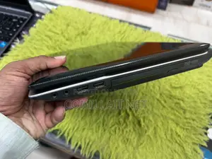 Asus K43E, intel Core i3, 128gb SSD, 4gb-Ram