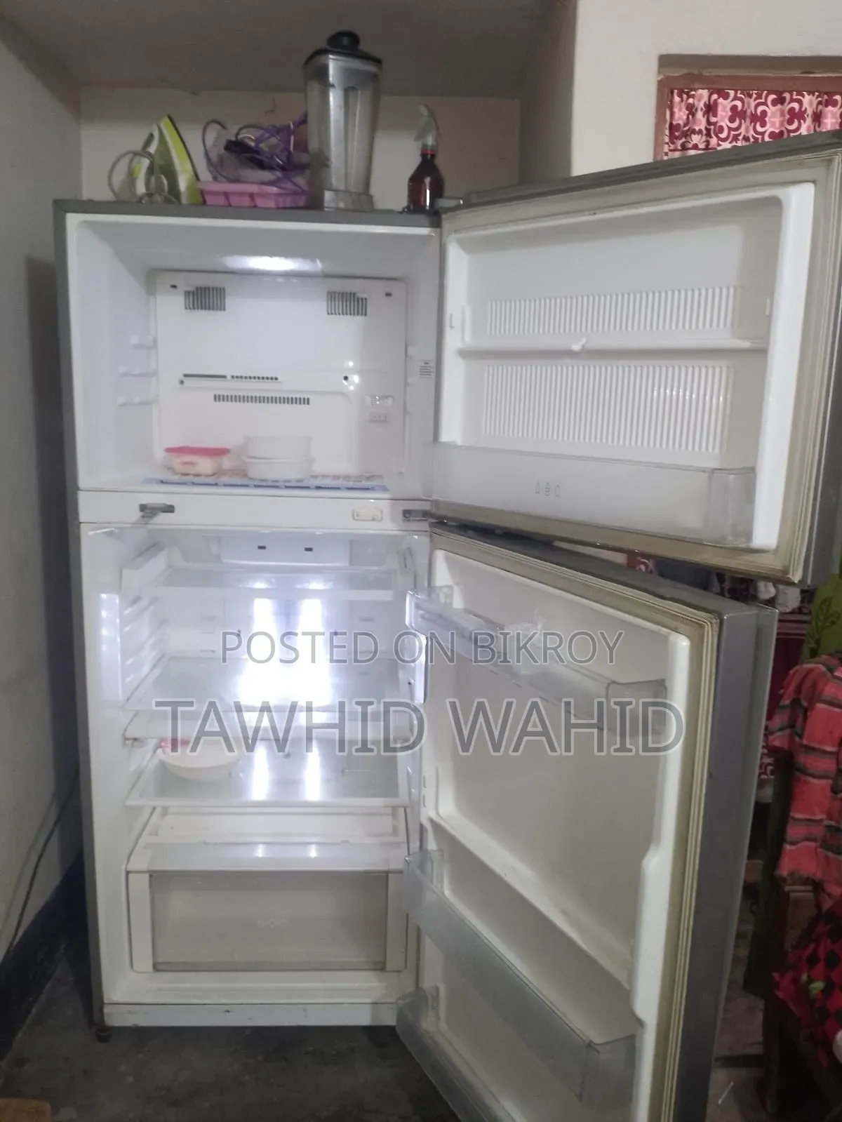 Refrigerator