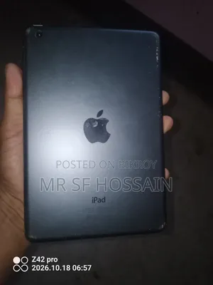 অ্যাপল আইপ্যাড ৯.৭ ১৬ জিবি কালো