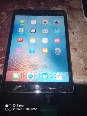 Apple iPad 9.7 16 GB Black