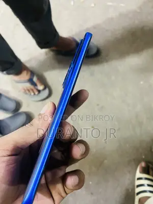 ইনফিনিক্স নোট এজ ২৫৬ জিবি নীল