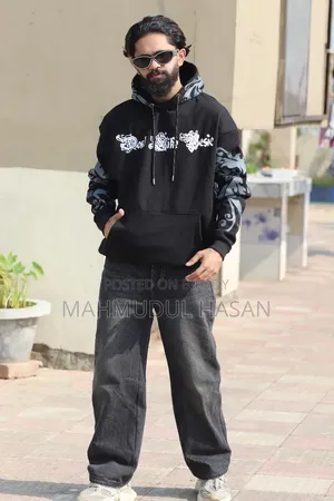 🧥 প্রিমিয়াম কোয়ালিটি হুডি