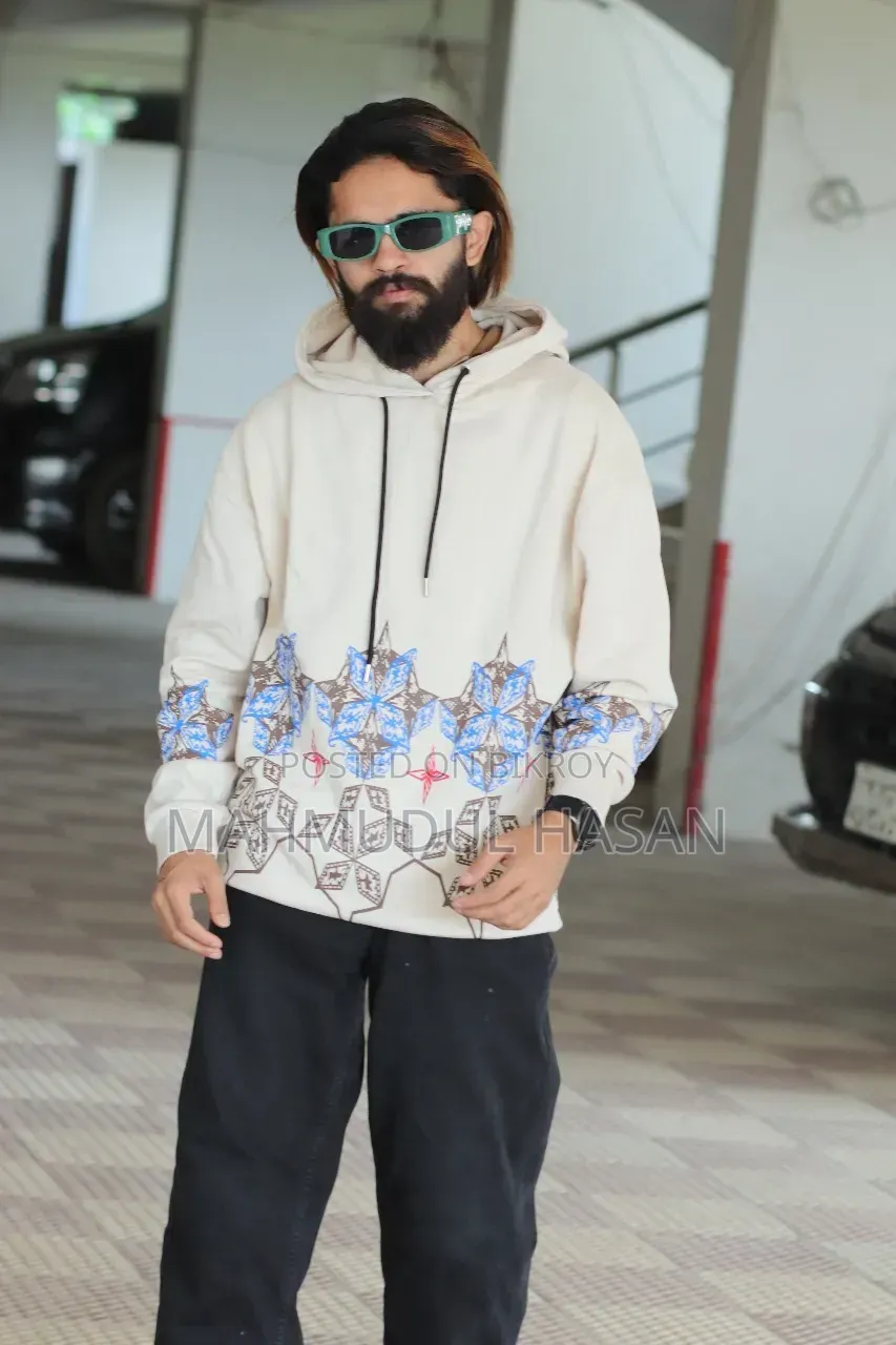 🧥 প্রিমিয়াম কোয়ালিটি হুডি