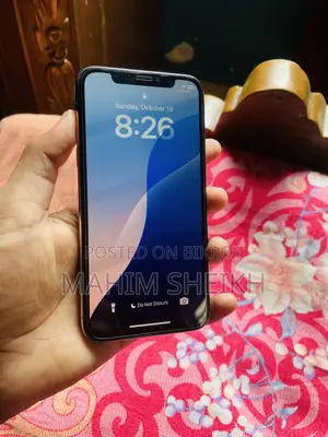 অ্যাপল আইফোন এক্সএস ৬৪ জিবি হোয়াইট