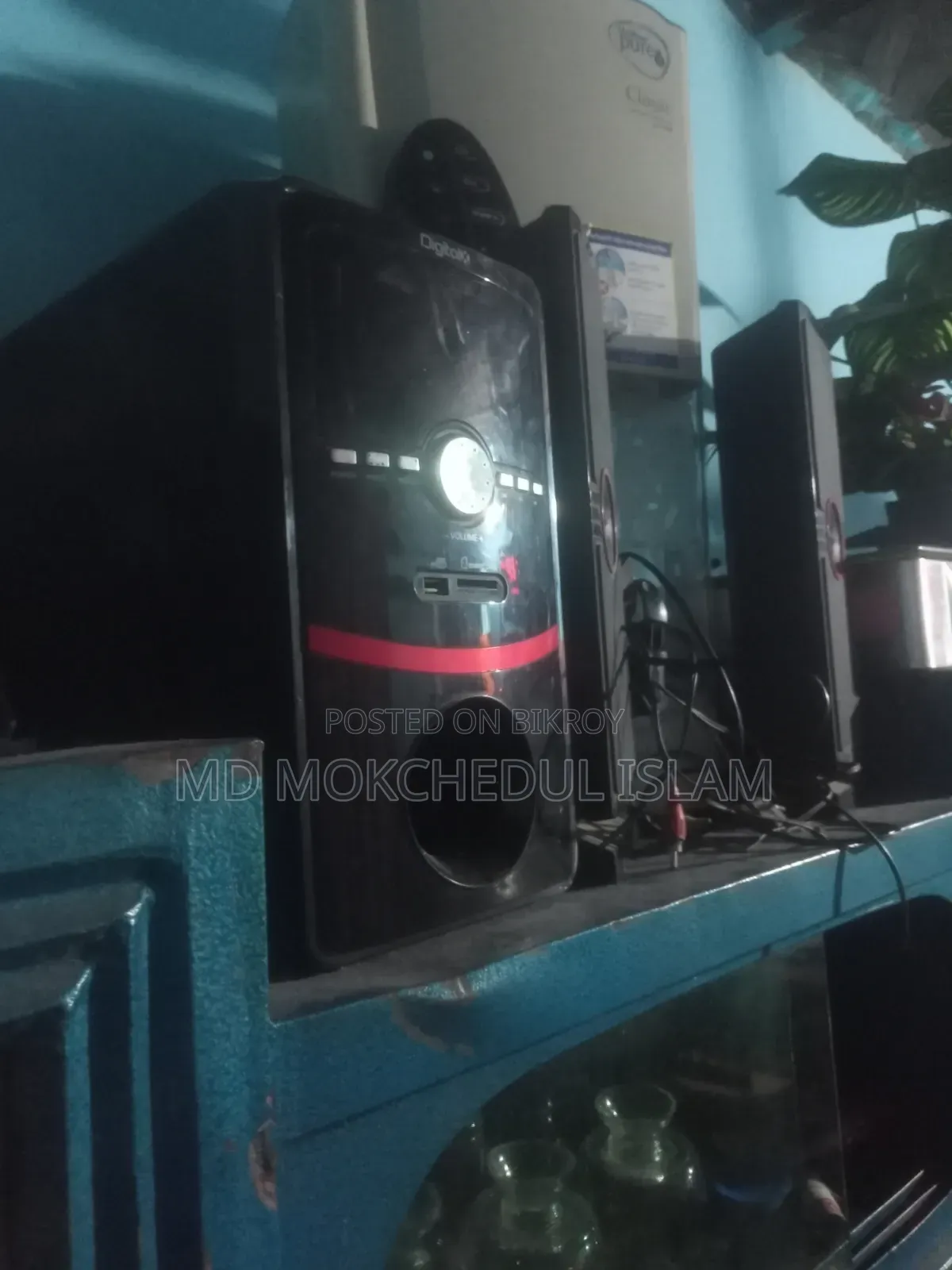 এই সাউন্ডবক্স টি বিক্রি করব।