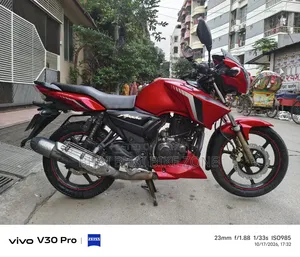 TVS Apache RTR 160 2V 2018 Red
