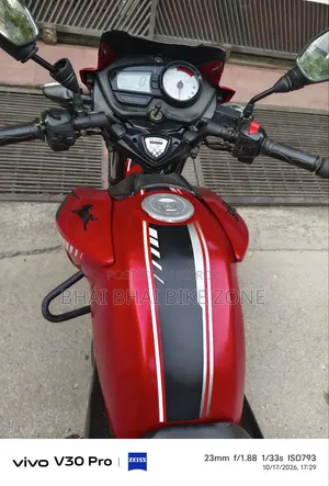 TVS Apache RTR 160 2V 2018 Red