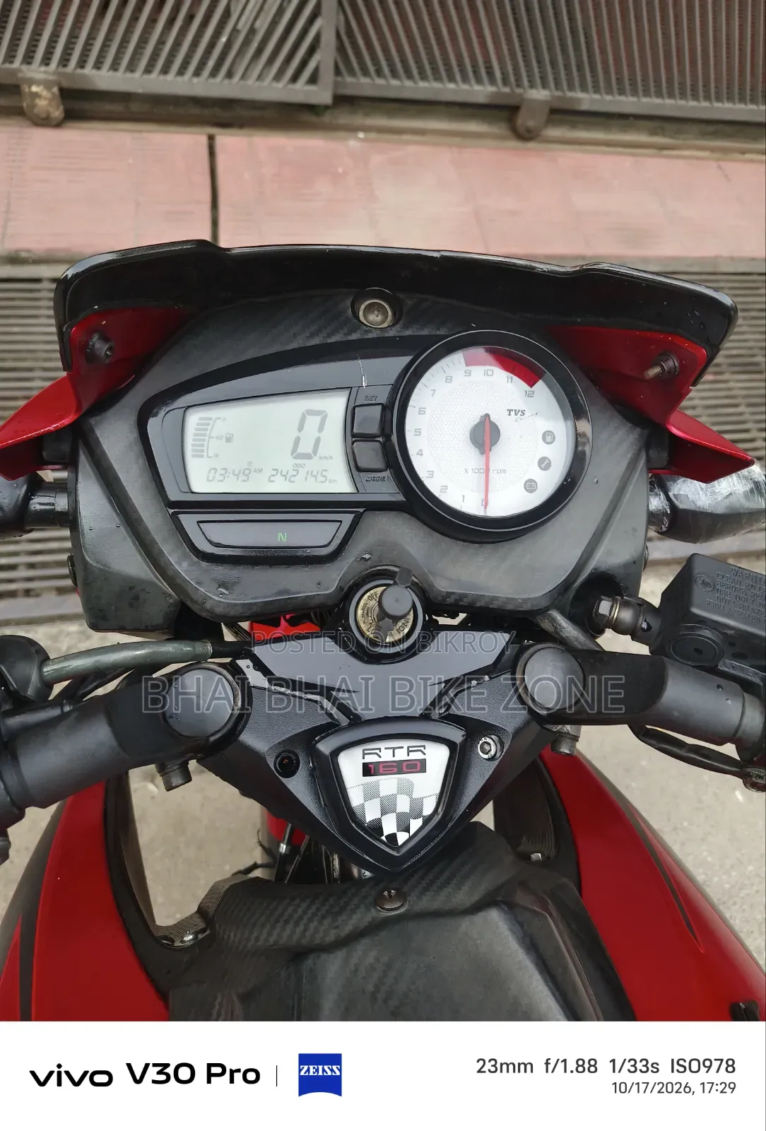TVS Apache RTR 160 2V 2018 Red