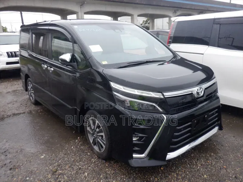 Toyota Voxy ZS Kirameki III 2WD 7-Seater 2021 Black