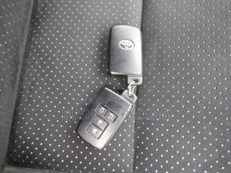 Toyota Voxy ZS Kirameki III 2WD 7-Seater 2021 Black