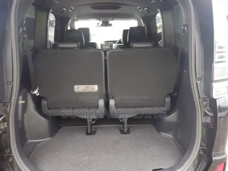 Toyota Voxy ZS Kirameki III 2WD 7-Seater 2021 Black
