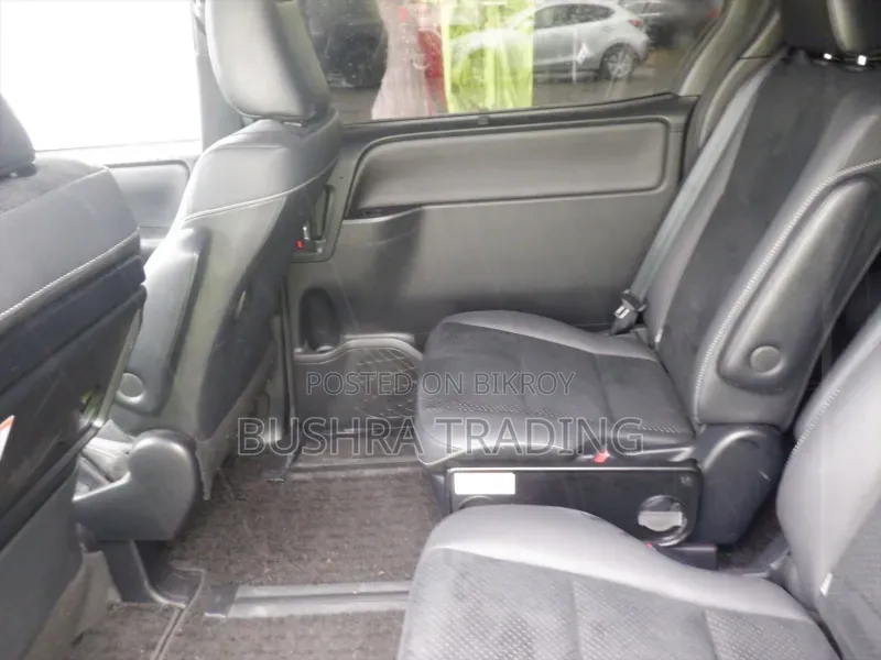 Toyota Voxy ZS Kirameki III 2WD 7-Seater 2021 Black