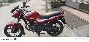 Bajaj Discover 125 2022 Red