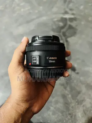 ক্যামেরা লেন্স