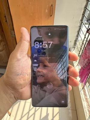 ওয়ানপ্লাস ১২আর ২৫৬ জিবি ব্ল্যাক