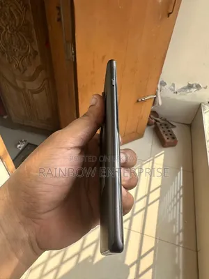ওয়ানপ্লাস ১২আর ২৫৬ জিবি ব্ল্যাক