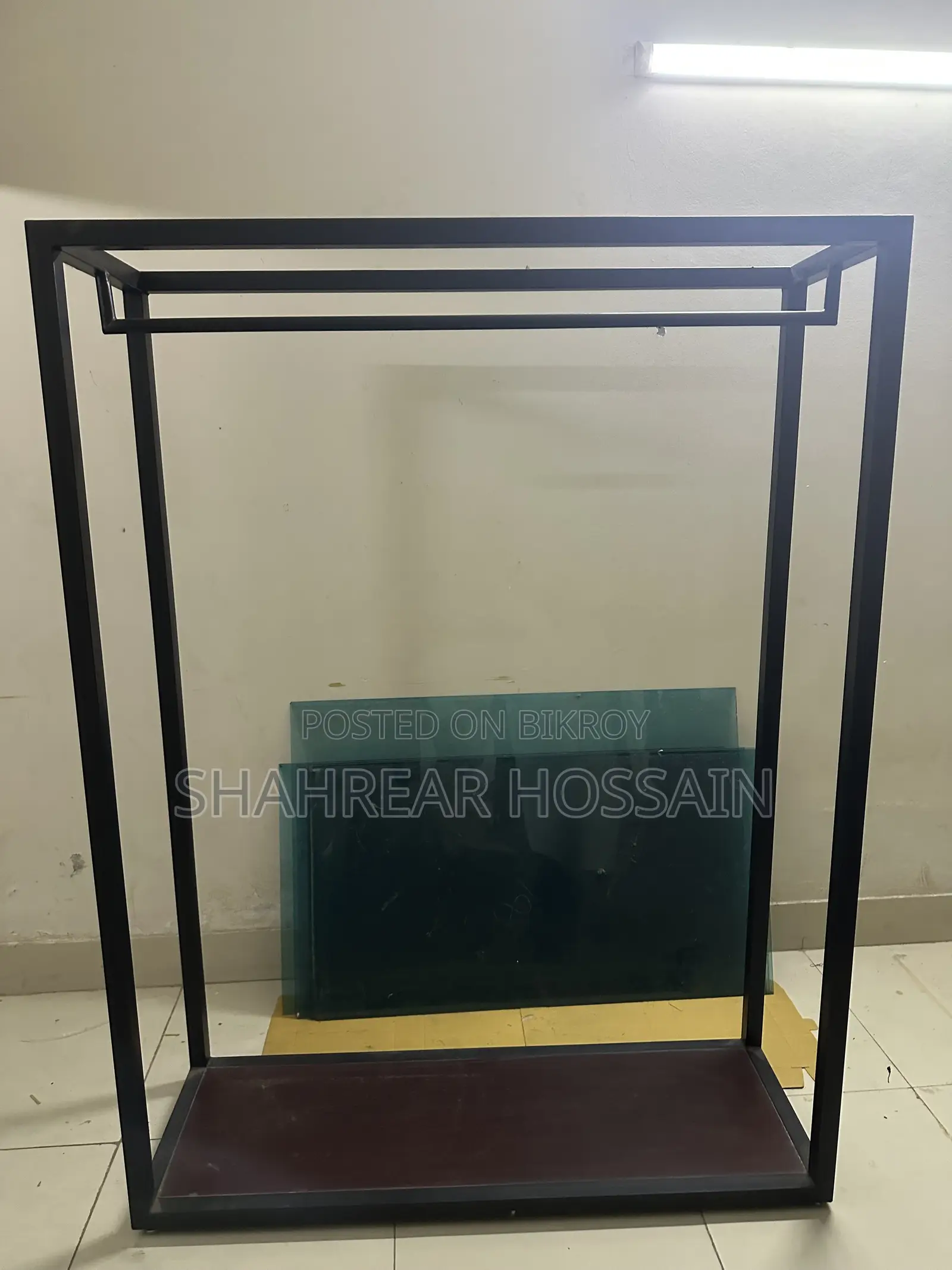 Shop's Premium Display Counter, Rack, Hanger Almirah for Sale