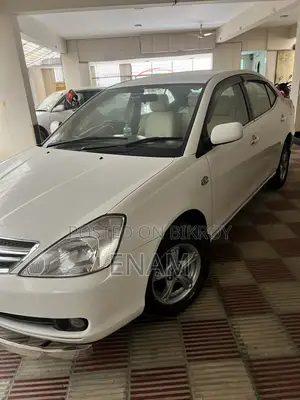 টয়োটা অ্যালিয়ন ২০০৫ সাদা
