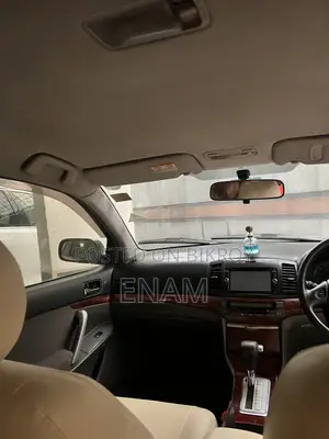 টয়োটা অ্যালিয়ন ২০০৫ সাদা