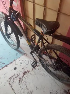ক্যারেরা ব্র্যান্ডের ২৬ ইঞ্চি সাইকেল অটো গিয়ার অল ওকে কোনো সমস্যা নাই