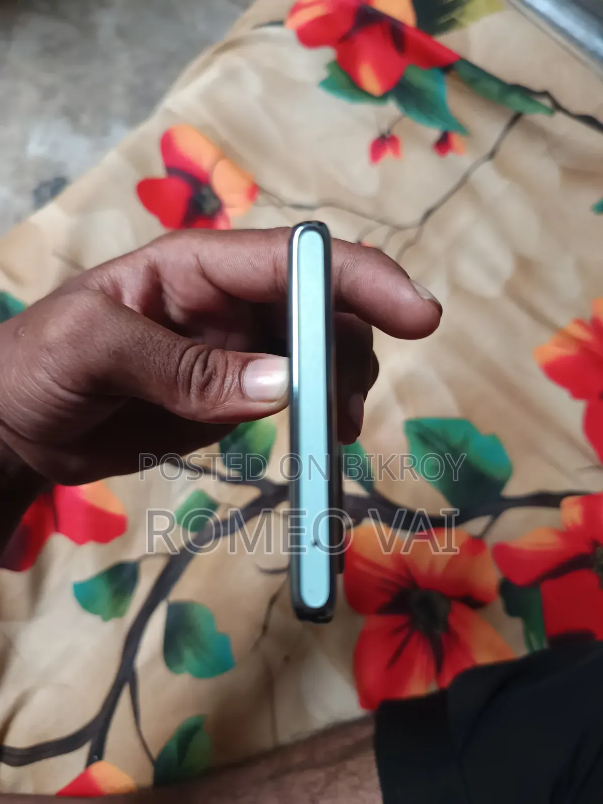 অপো রেনো৬ প্রো ৫জি ২৫৬ জিবি পার্পল