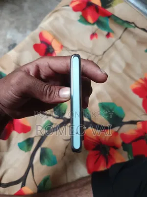 অপো রেনো৬ প্রো ৫জি ২৫৬ জিবি পার্পল
