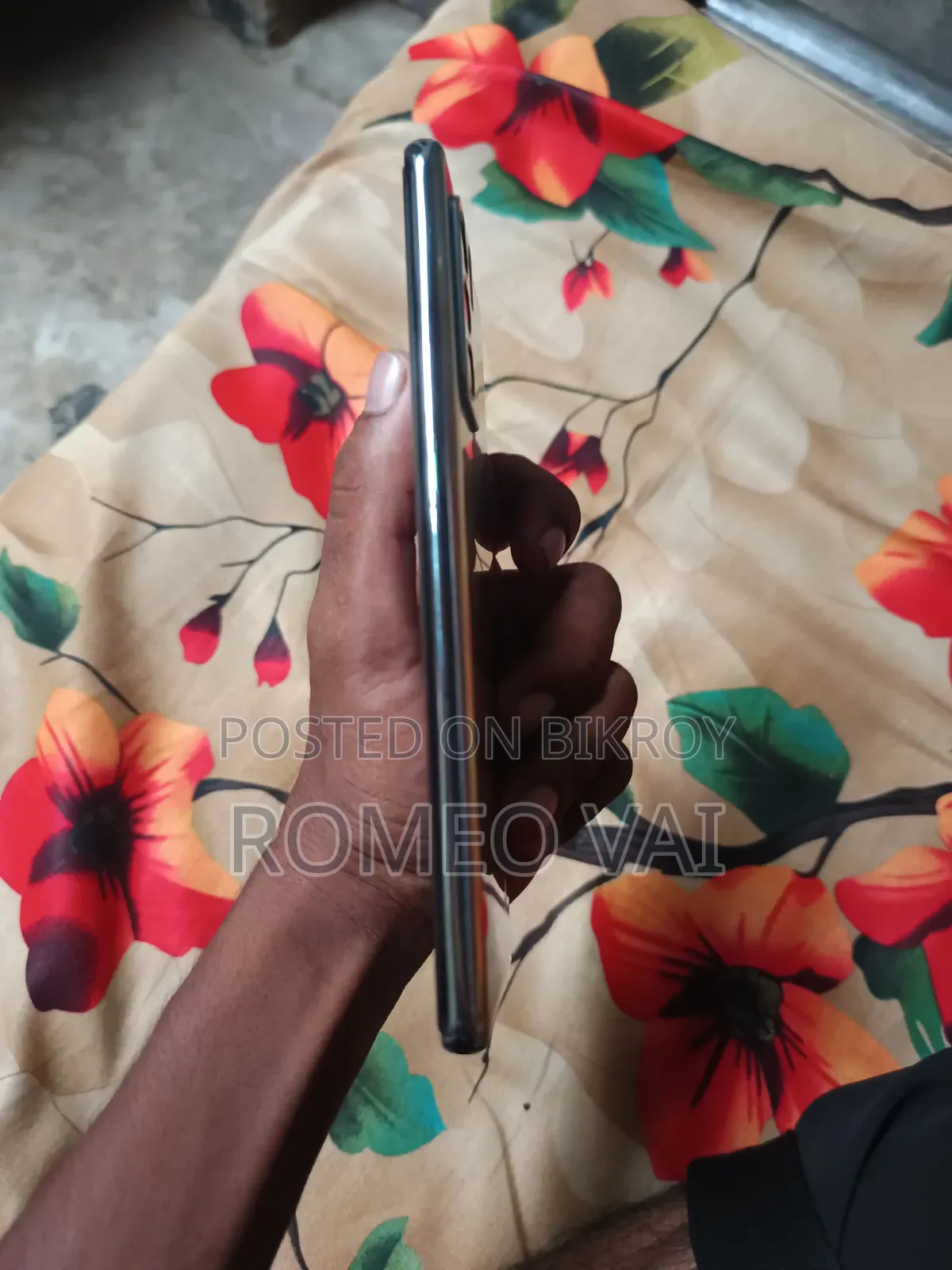 অপো রেনো৬ প্রো ৫জি ২৫৬ জিবি পার্পল