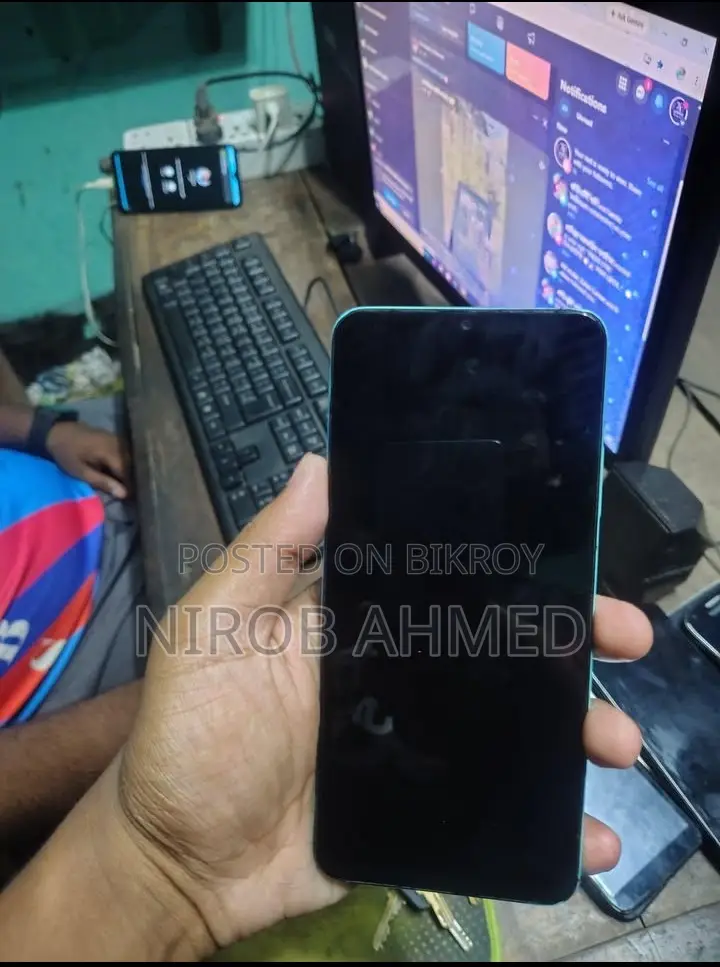 রিয়েলমি সি৫১ ৬৪ জিবি গ্রাফাইট