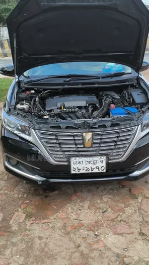 টয়োটা প্রমিও ২০১৮ ম্যাট ব্ল্যাক