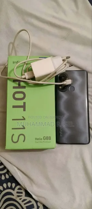 Infinix Hot 11s 128 GB Black