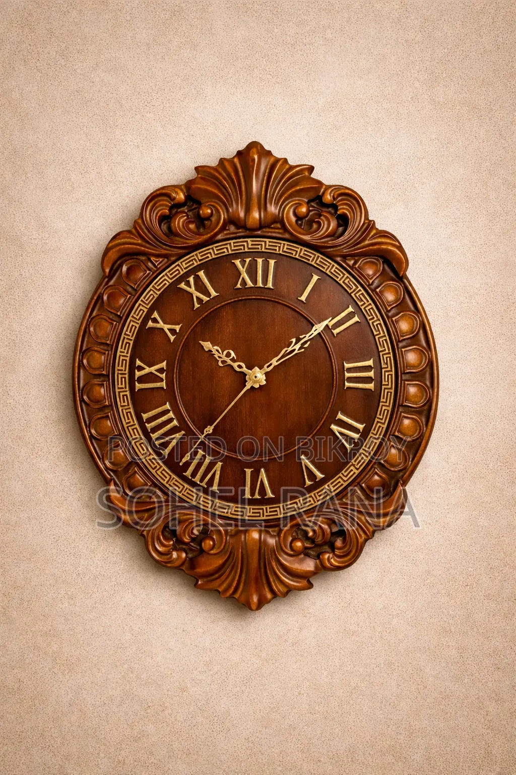 Luxury Wooden Wall Clock.